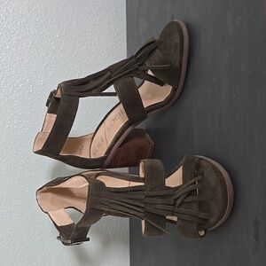 Sole Society Green Suede Fringe Sandals  Size 7
